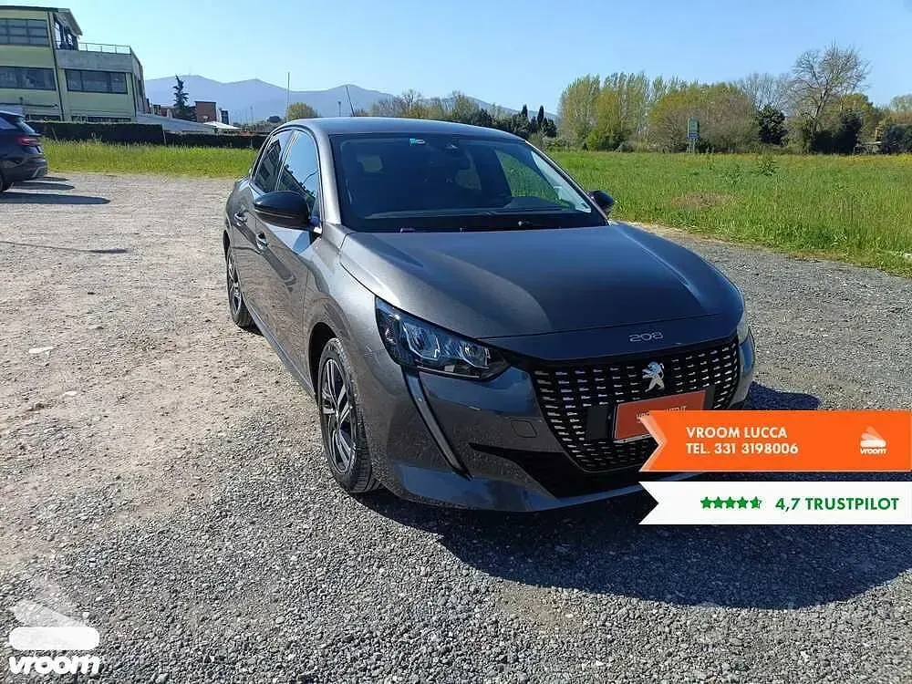 Usata Peugeot 208 102 CV (75 kW) 2023 Utilitaria