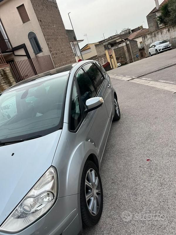Usata Ford S-MAX S 140 CV (102 kW) 2006 Grigio Monovolume