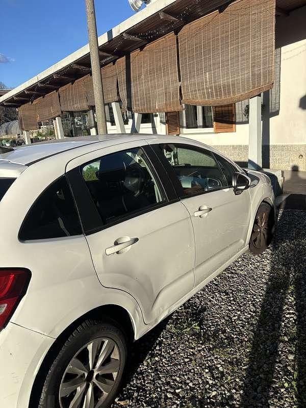 Używany Citroën C3 Seduction 73 KM (53 kW) 2011 Sedan/Limuzyna