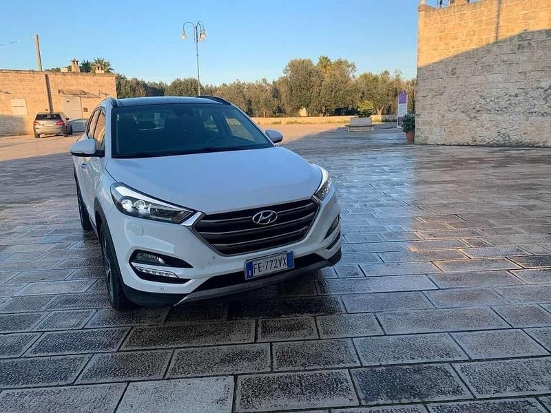 Usata 2016 Hyundai Tucson Xpossible SUV | 13.900 € (Buon prezzo) - Immagine 1/4