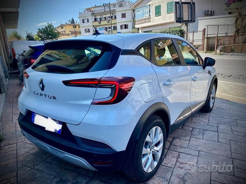 Usata Renault Captur Intens 115 CV (84 kW) 2020 Bianco SUV