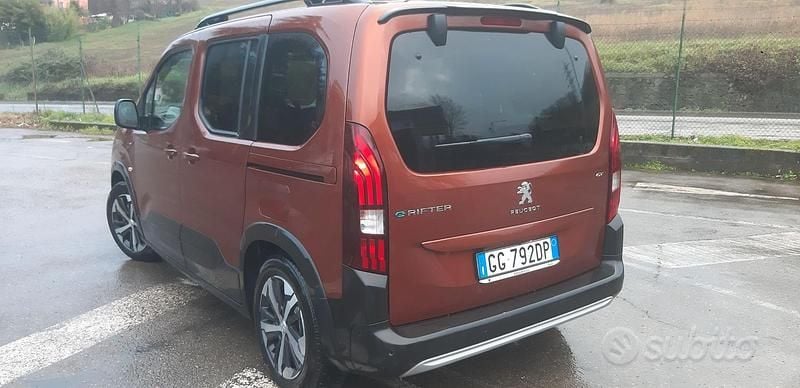 Usata Peugeot e-Rifter GT 2021 Marrone Monovolume