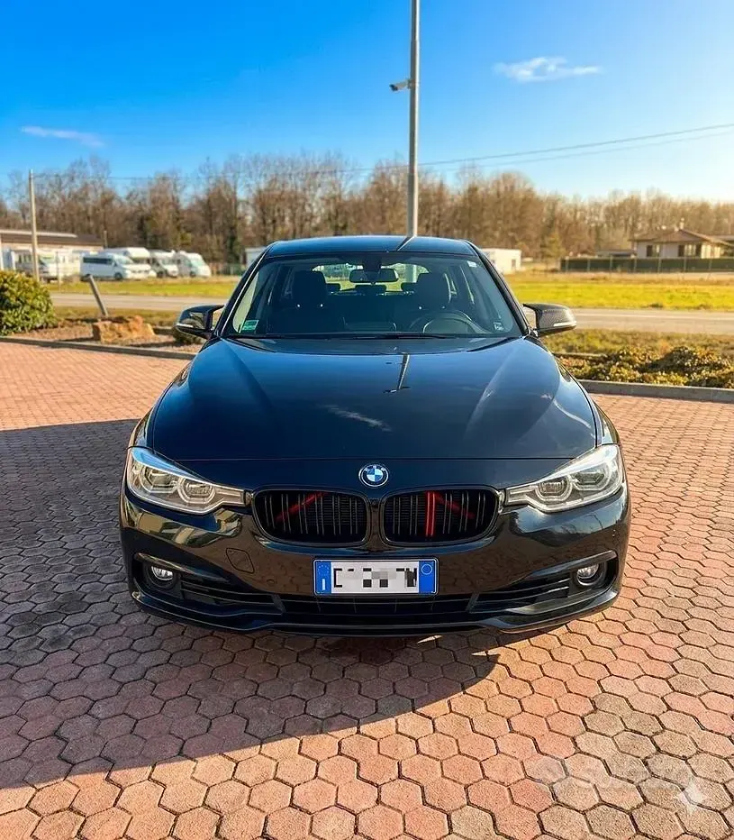Usata BMW 316 Advantage 116 CV (85 kW) 2016 Nero Station wagon