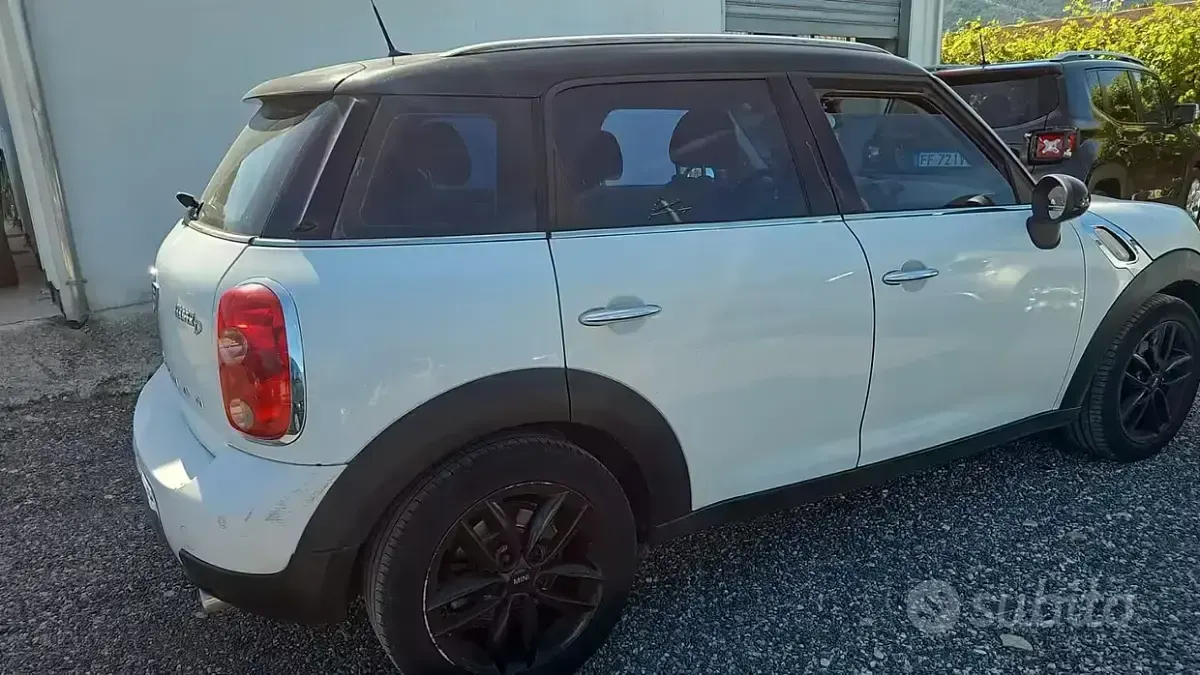 Usata Mini One D Countryman 111 CV (81 kW) 2014 Bianco SUV