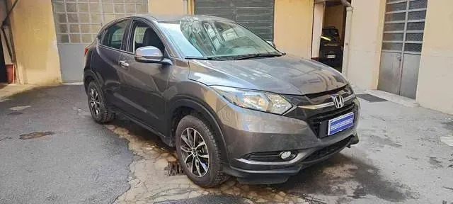 Usata Honda HR-V Elegance 131 CV (96 kW) 2017 Grigio scuro metallizzato SUV