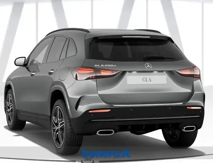Usata Mercedes GLA200 Advanced Plus 150 CV (110 kW) 2025 Grigio SUV