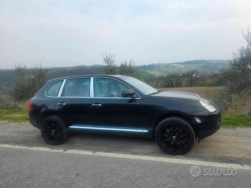 Usata Porsche Cayenne 340 CV (250 kW) 2004 Nero SUV