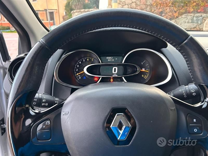 Usata Renault Clio IV 75 CV (55 kW) 2013 Berlina