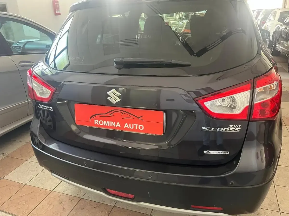 Usata Suzuki SX4 135 CV (99 kW) 2014 Nero Station wagon