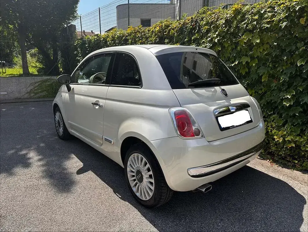 Usata Fiat 500 Lounge 101 CV (74 kW) 2008 Bianco Utilitaria