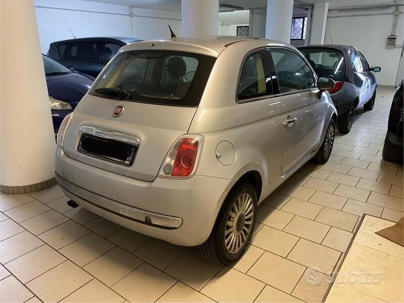 Usata Fiat 500 Lounge 69 CV (50 kW) 2008 Argento Berlina