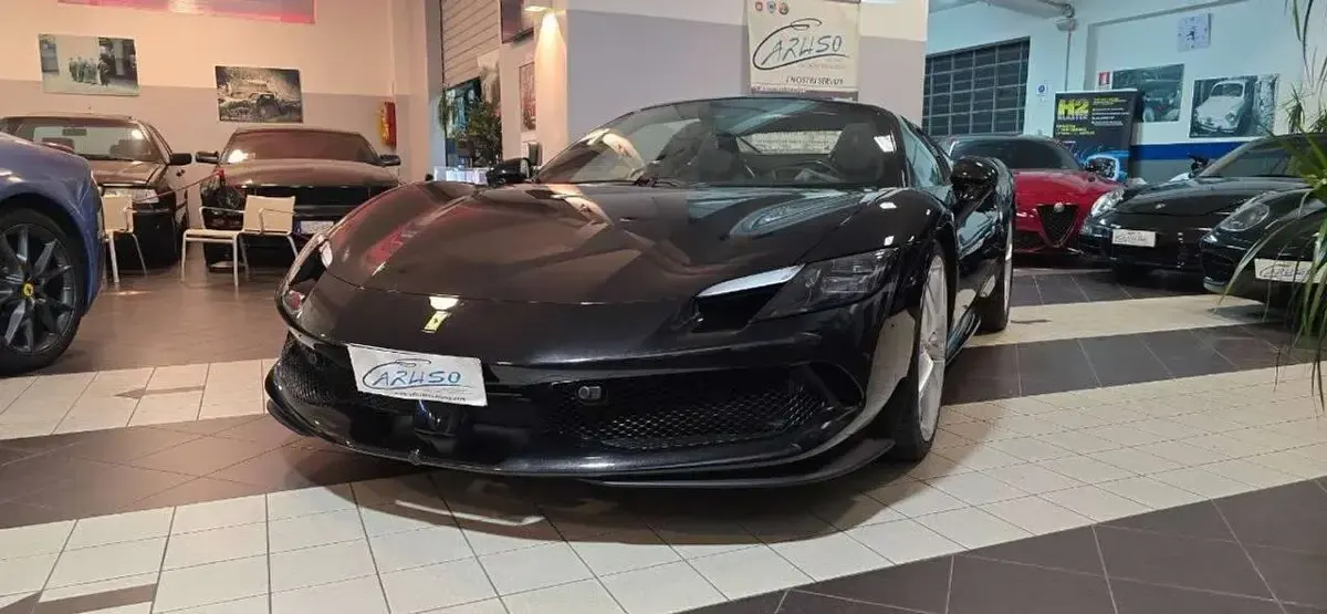 Nuova Ferrari 296 663 CV (487 kW) 2026 Nero daytona (colori classici) Cabrio