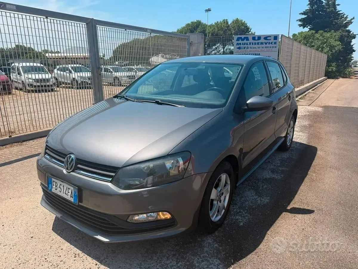 Usata VW Polo 75 CV (55 kW) 2016 Grigio Berlina