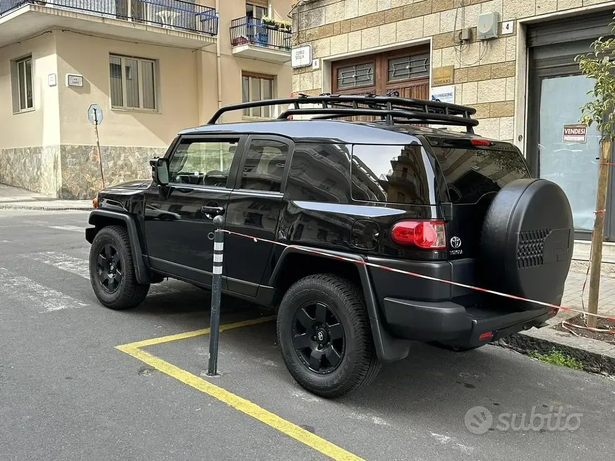 Gebraucht Toyota FJ Cruiser 242 PS (177 kW) 2008 Schwarz SUV