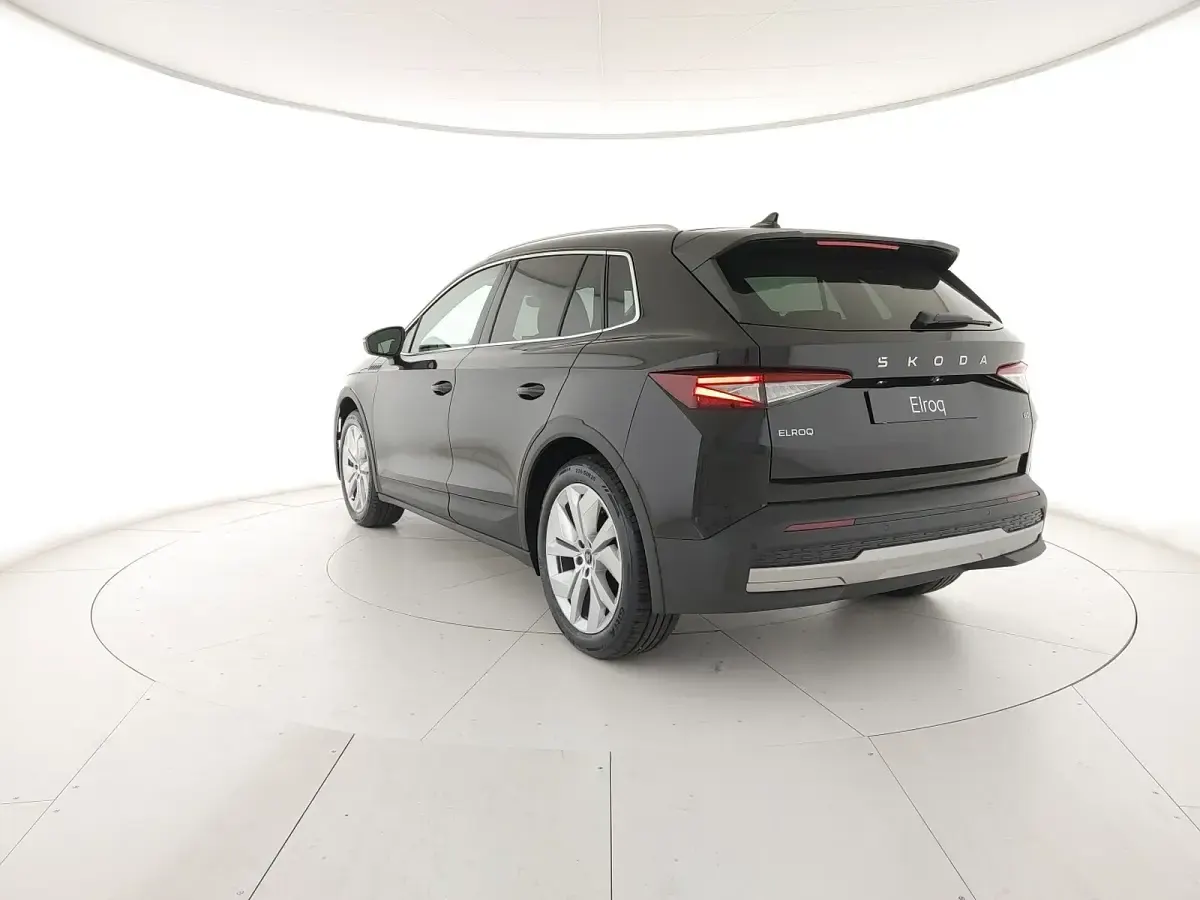 Nuova Skoda Elroq 150 kW (204 CV) 2026 Nero tulipano perlato SUV