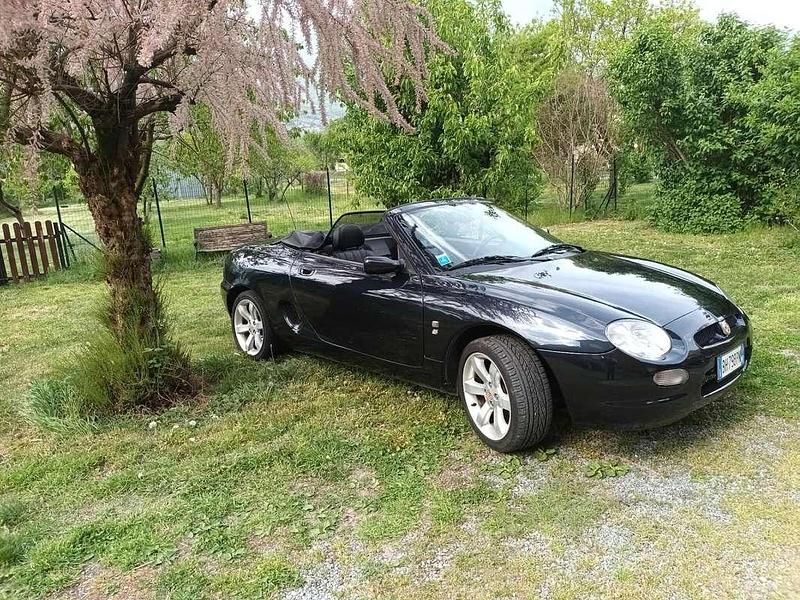Usata MG F 120 CV (88 kW) 2000 Blu/azzurro Cabrio