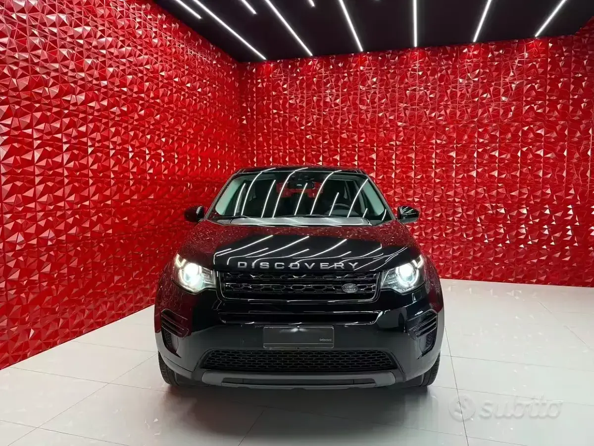 Usata Land Rover Discovery Sport HSE Luxury 150 CV (110 kW) 2016 Nero SUV