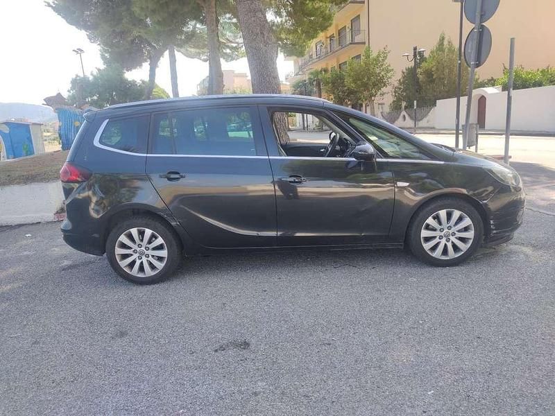 Usata Opel Zafira Tourer Cosmo 150 CV (110 kW) 2015 Monovolume