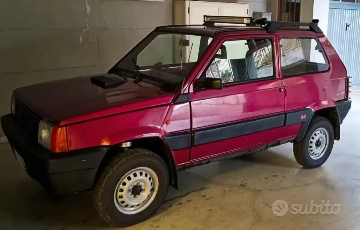 Usata Fiat Panda 4x4 Club 50 CV (36 kW) 1993 Rosso Utilitaria