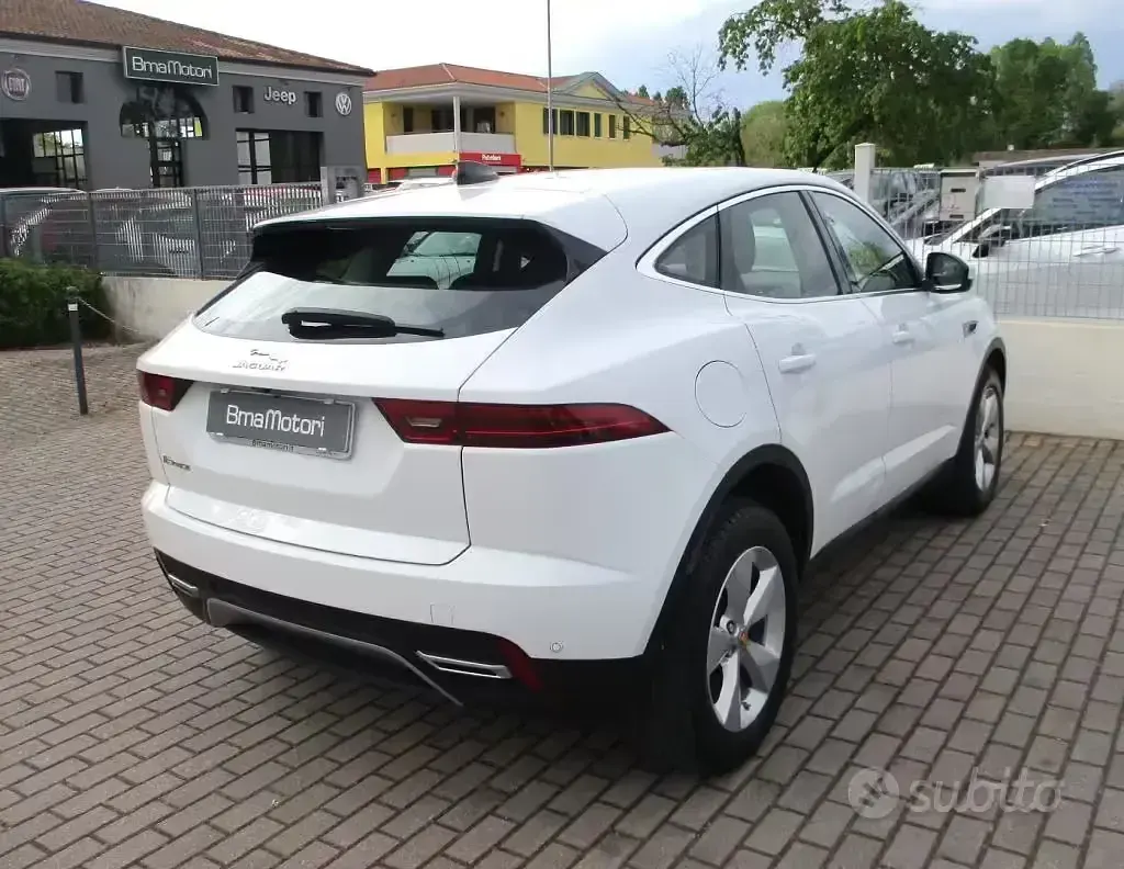 Usata Jaguar E-Pace S 163 CV (119 kW) 2021 Bianco SUV