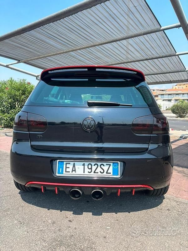 Usata VW Golf VI R-line 122 CV (89 kW) 2010 Utilitaria