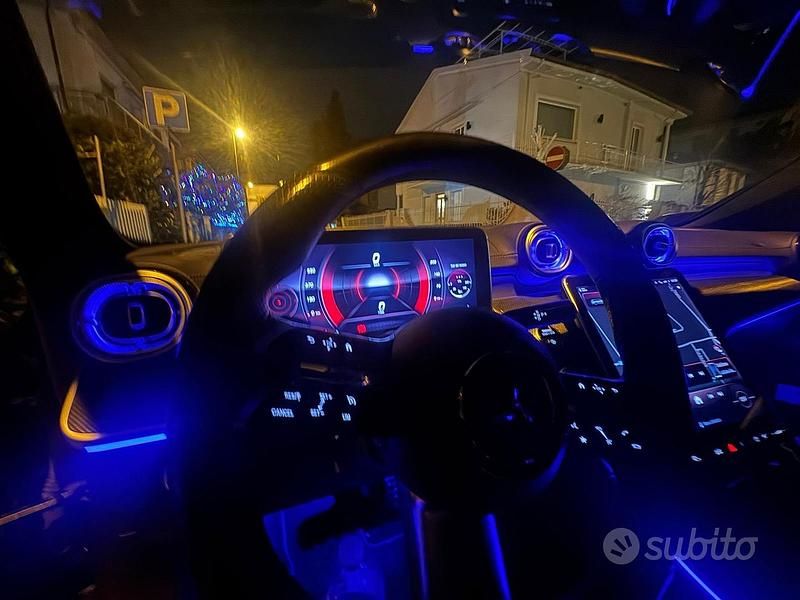 Usata Mercedes C300 2022 Grigio Station wagon