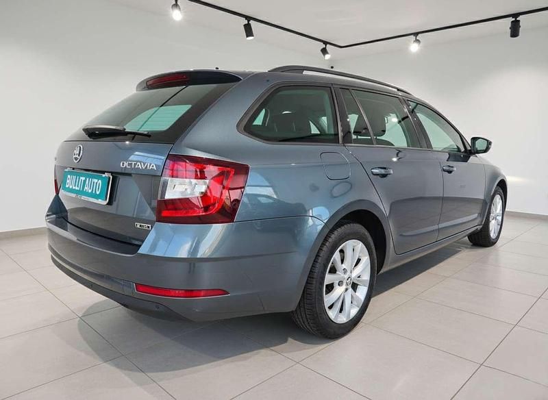 Usata Skoda Octavia G-TEC Executive 131 CV (96 kW) 2020 Grigio Station wagon