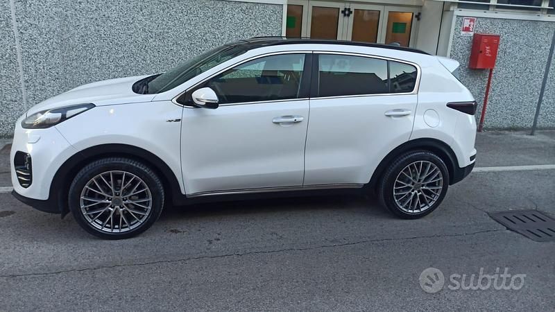 Usata Kia Sportage GT-Line 177 CV (130 kW) 2016 Bianco SUV