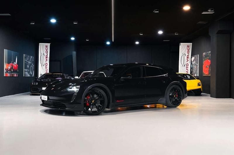 Usata Porsche Taycan Cross Turismo 139 kW (190 CV) 2023 Nero Station wagon