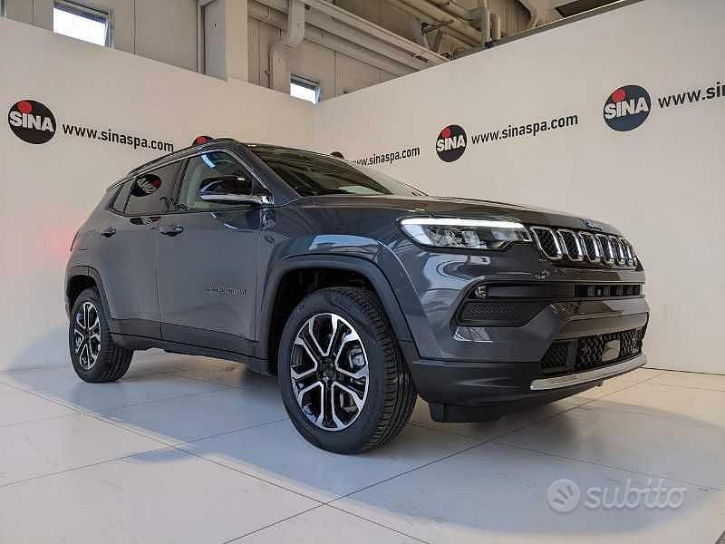 Usata Jeep Compass Limited 190 CV (139 kW) 2024 Grigio SUV