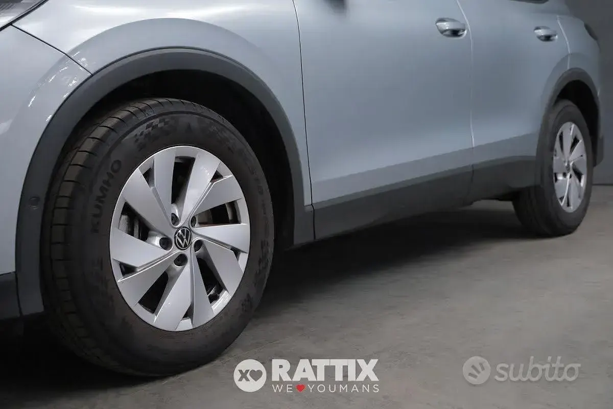 Usata VW Tiguan Life 150 CV (110 kW) 2025 Dolomite silver metallizzato SUV