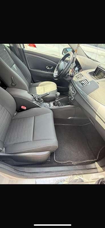 Usata Renault Mégane GrandTour 110 CV (80 kW) 2016 Station wagon