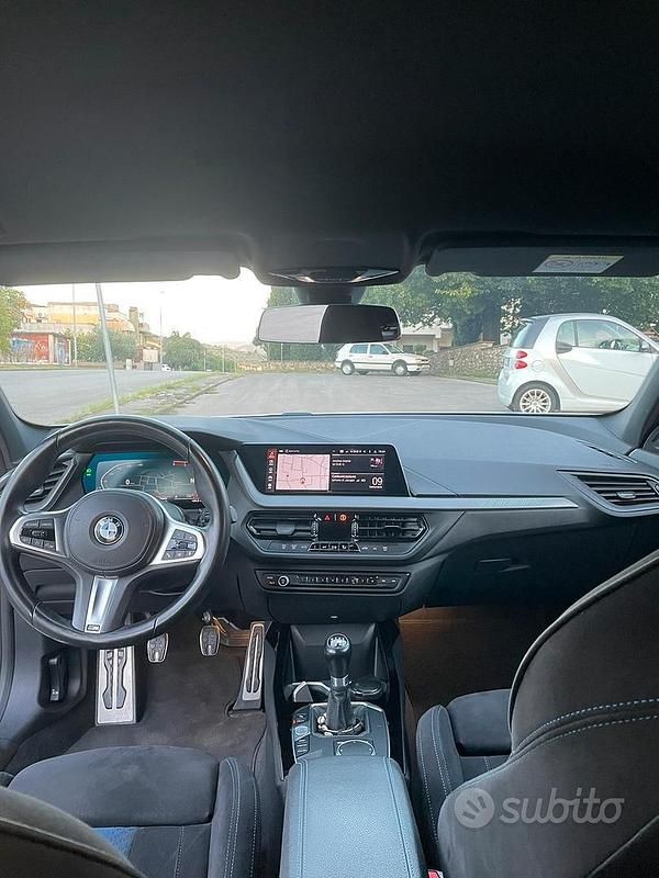 Usata BMW 116 M Sport 2021 Bianco Utilitaria