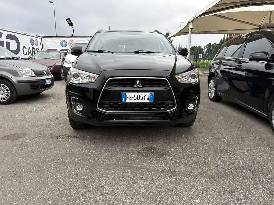 Usata Mitsubishi ASX Inform 116 CV (85 kW) 2016 Nero SUV