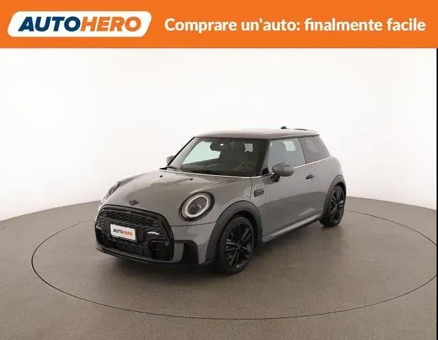 Usata Mini ONE 102 CV (75 kW) 2021 Grigio Utilitaria