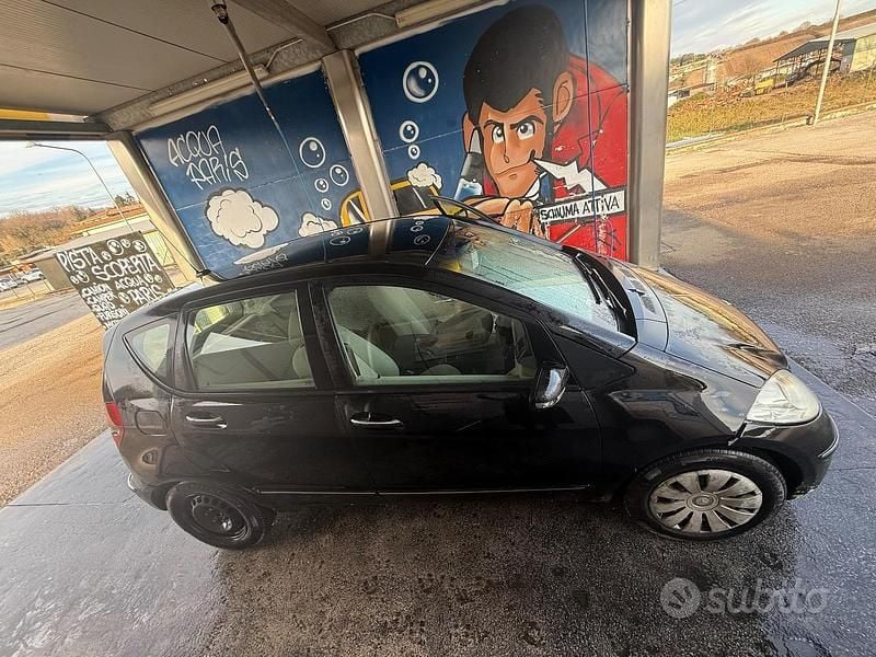 Usata Mercedes A180 Elegance 109 CV (80 kW) 2004 Nero Berlina
