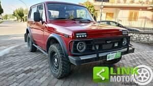 Usata Lada niva 83 CV (61 kW) 1997 Rosso SUV
