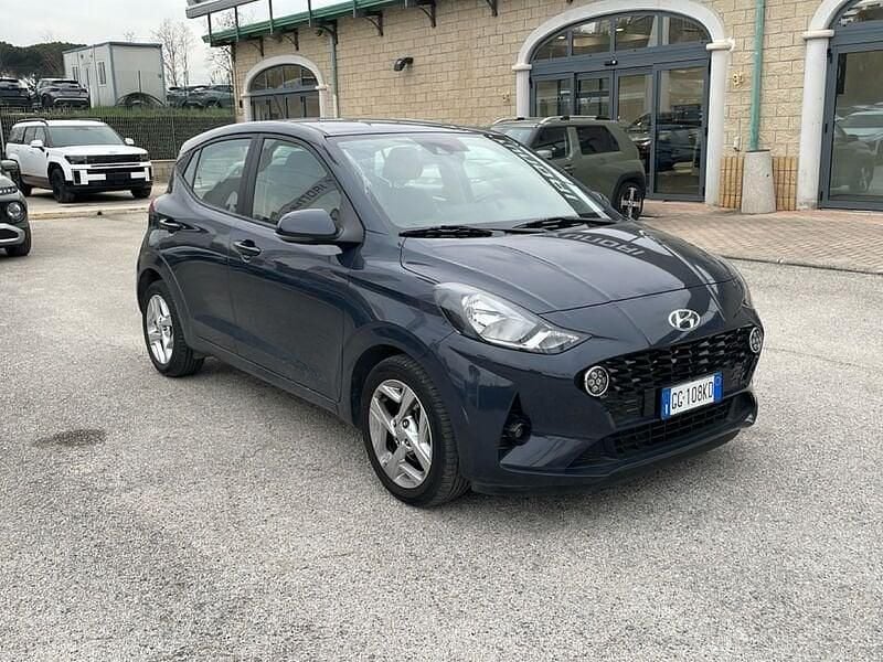 Usata Hyundai i10 67 CV (49 kW) 2021 Grigio Utilitaria