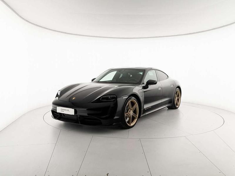 Usata Porsche Taycan Turbo 141 kW (193 CV) 2021 2t nero jet metallizzato Berlina