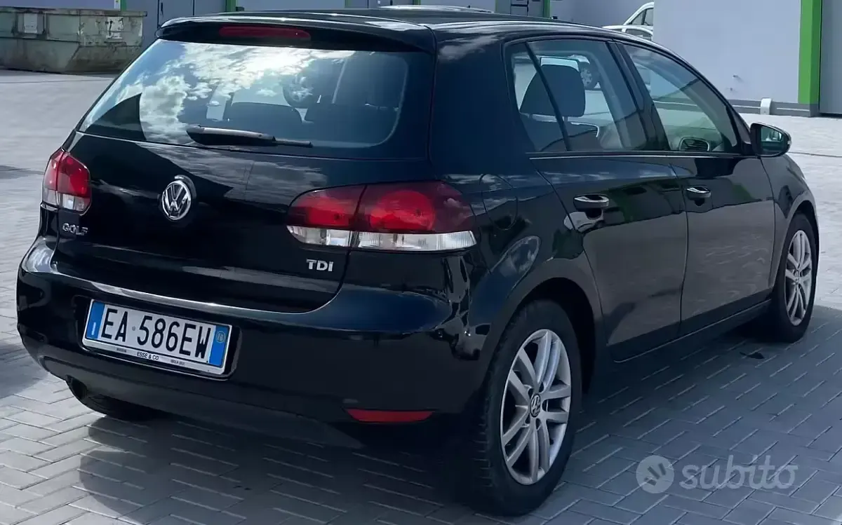 Usata VW Golf VI Highline 105 CV (77 kW) 2010 Nero Utilitaria
