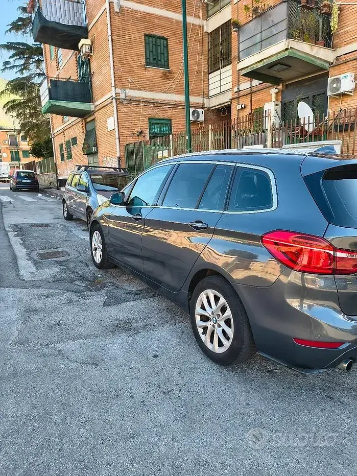 Usata BMW 218 150 CV (110 kW) 2017 Grigio Monovolume