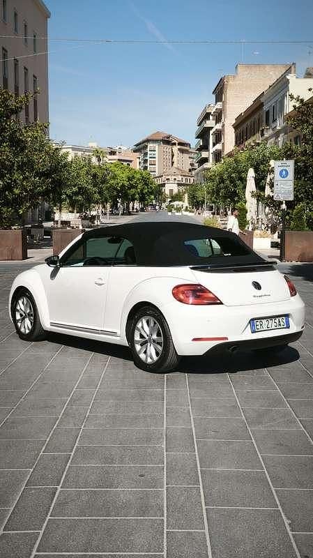 Usata VW Beetle Cabriolet Design 105 CV (77 kW) 2013 Cabrio