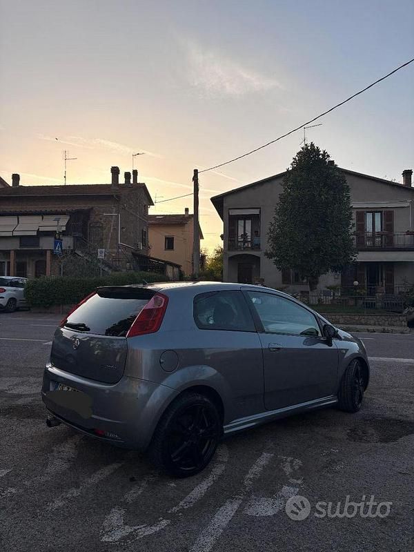 Usata Fiat Punto 2008 Grigio Utilitaria