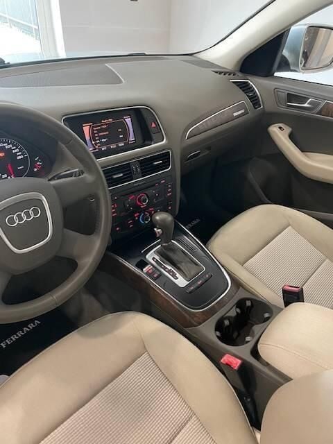 Usata Audi Q5 Advanced 170 CV (125 kW) 2011 Grigio SUV