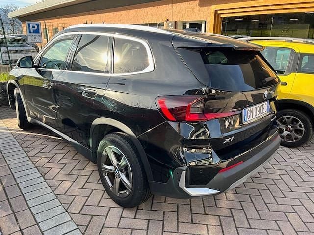 Usata BMW X1 Efficient Dynamics 136 CV (100 kW) 2023 Nero SUV