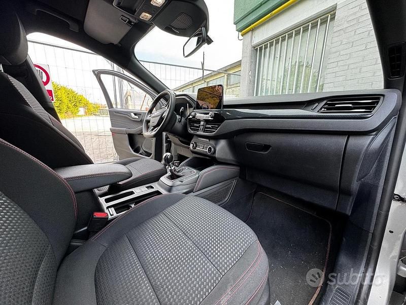 Usata Ford Kuga ST-Line 2023 Grigio SUV