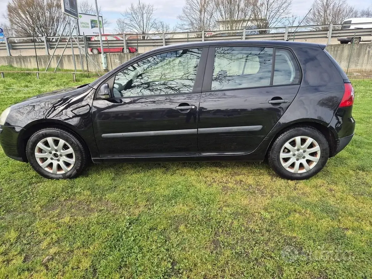 Usata VW Golf VI GT 105 CV (77 kW) 2008 Nero Utilitaria