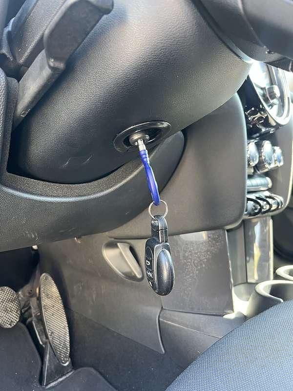 Usata Mini ONE 75 CV (55 kW) 2018 Utilitaria