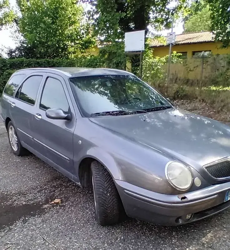 Usata Lancia Lybra 150 CV (110 kW) 2002 Station wagon