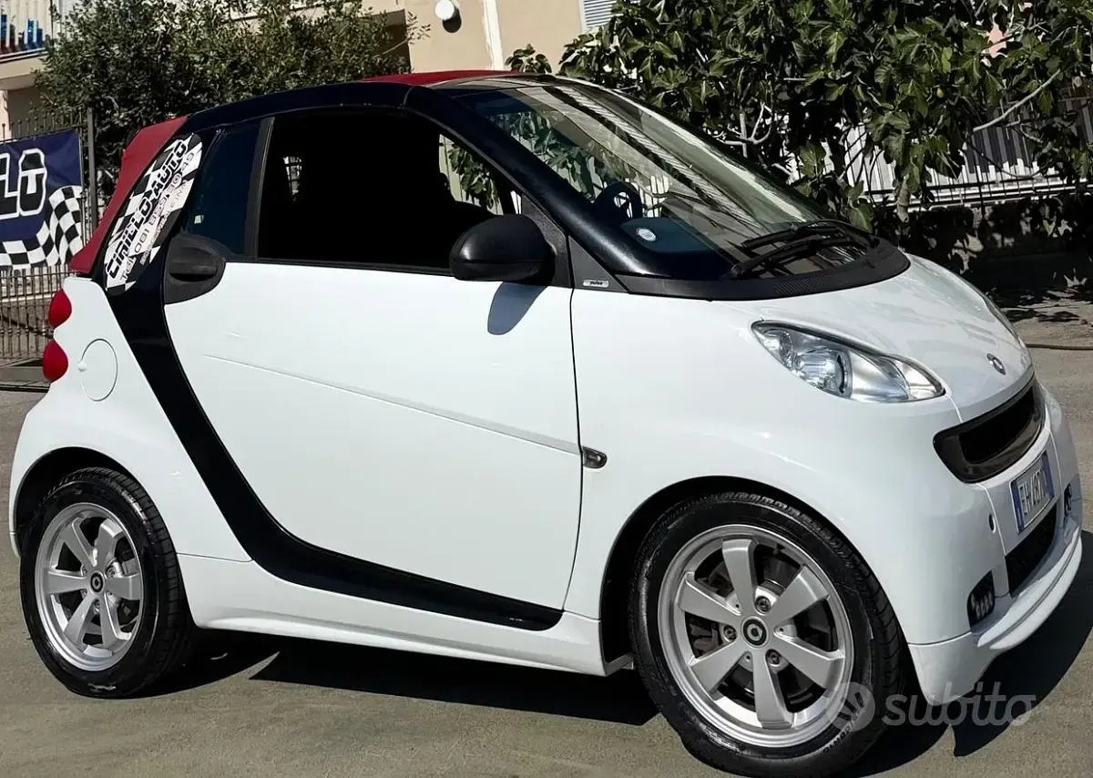 Usata Smart ForTwo Cabrio 71 CV (52 kW) 2011 Bianco Cabrio